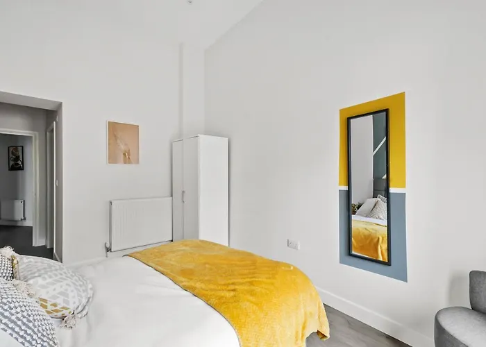 Lovely Margate Apartment 2 With Balcony