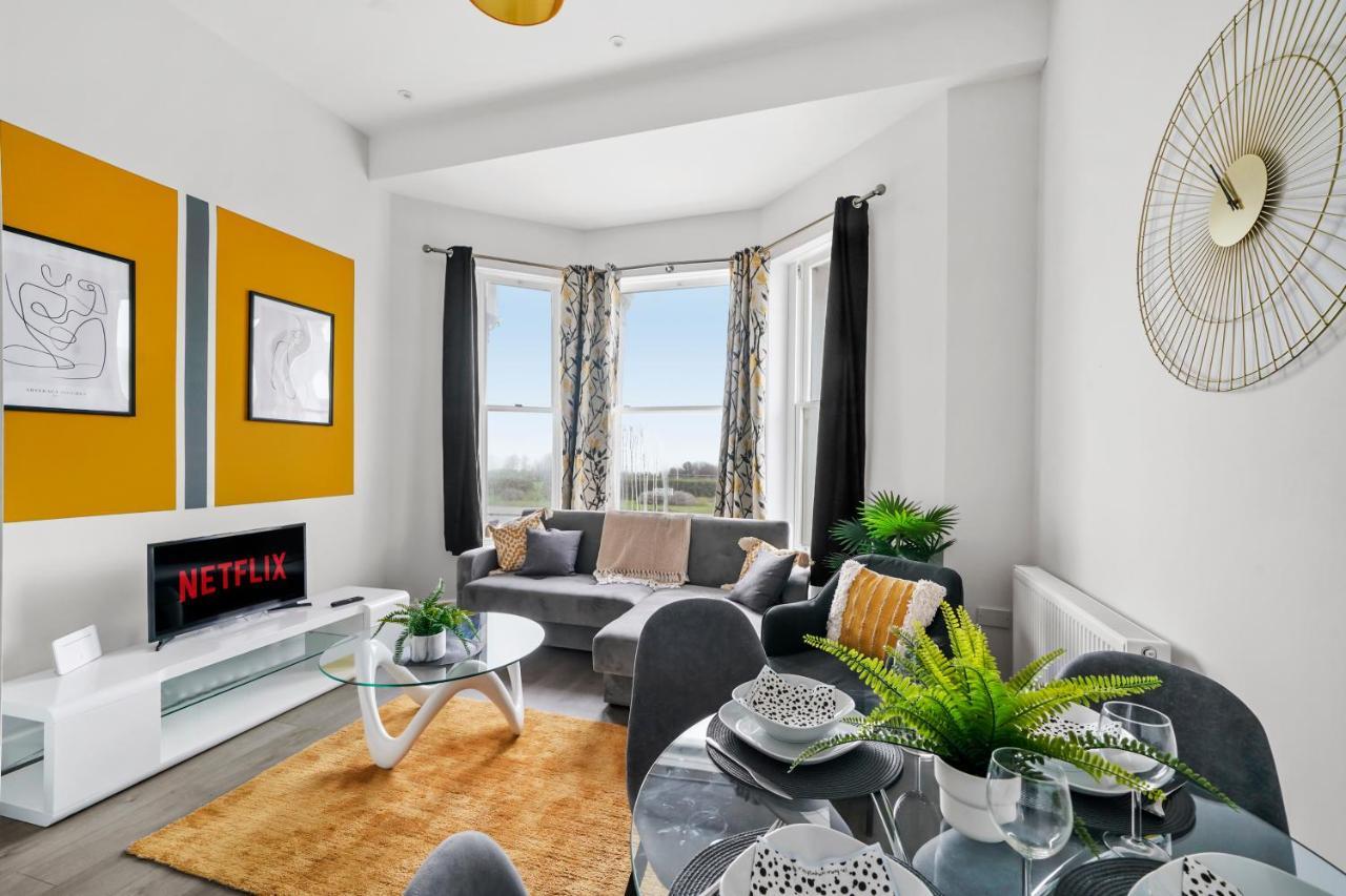 Lovely 2 With Balcony Apartment Margate